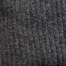 Load image into Gallery viewer, Vest - mid grey / Undirtroyggja - millumgrá