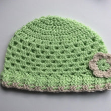 Load image into Gallery viewer, Hat with flower - pistachio / Húgva við blómu - pistasiu