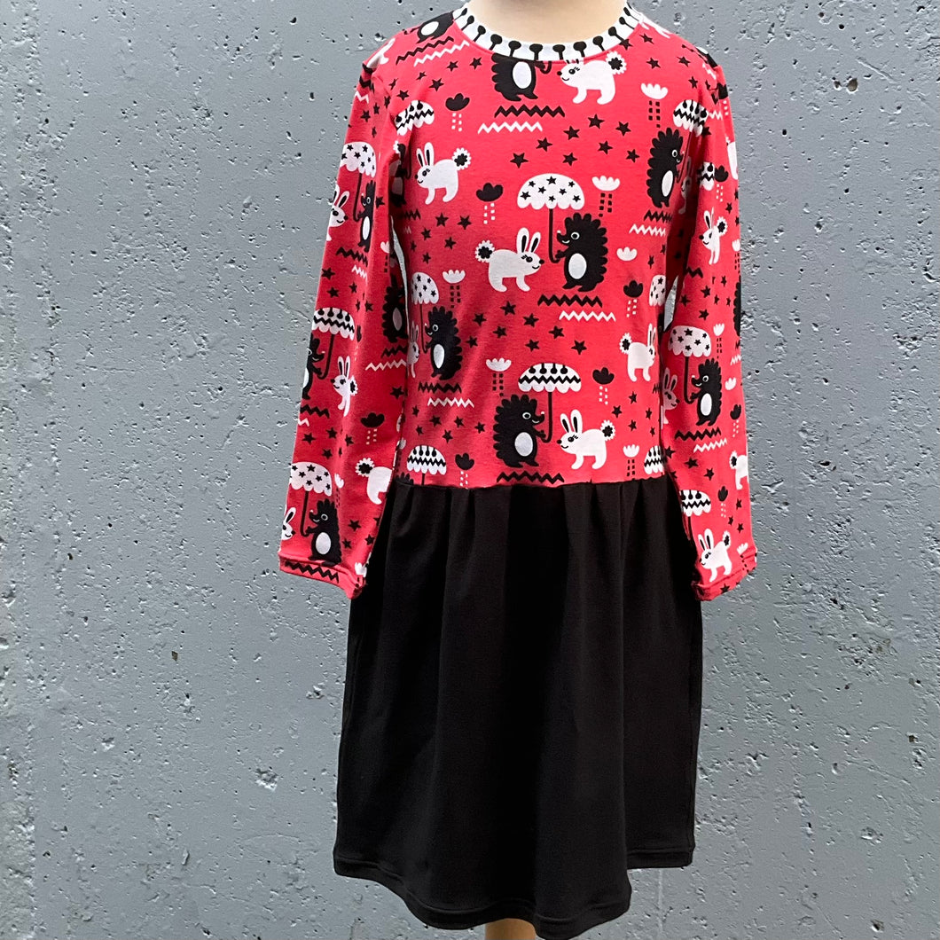 Dress - red/black / Kjóli - reyður/svartur