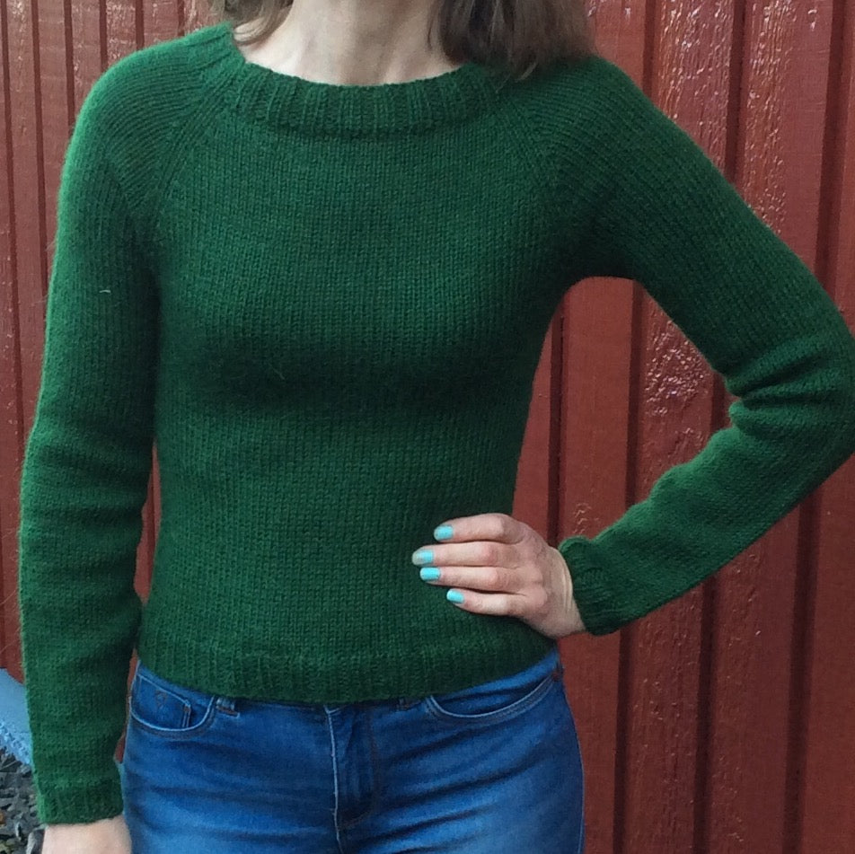 Raglan sweater - deep green / Raglan troyggja - myrkagrøn