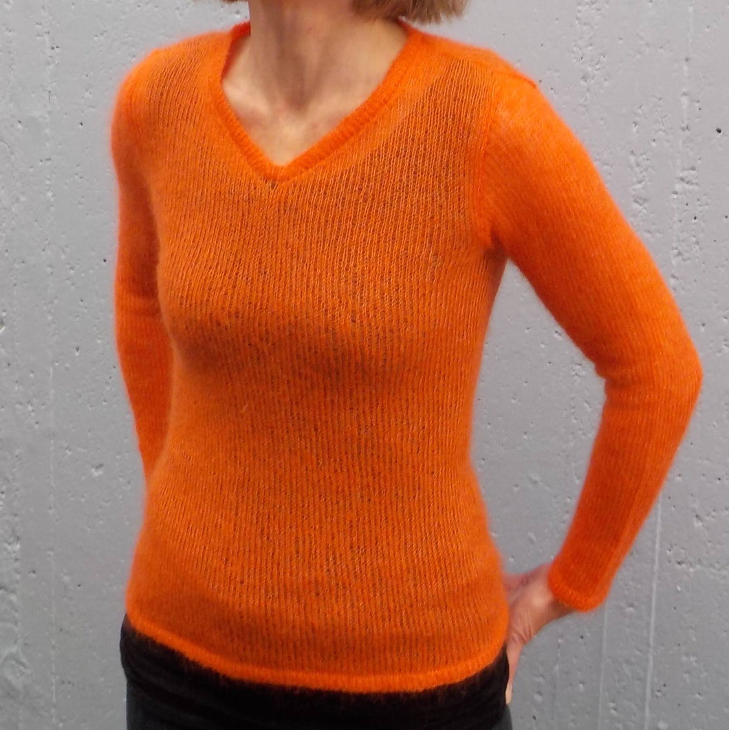 V-neck mohair blouse - orange / Mohairblusa við v-hálsi - appelsingul