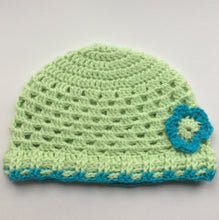 Load image into Gallery viewer, Hat with flower - pistachio / Húgva við blómu - pistasiu
